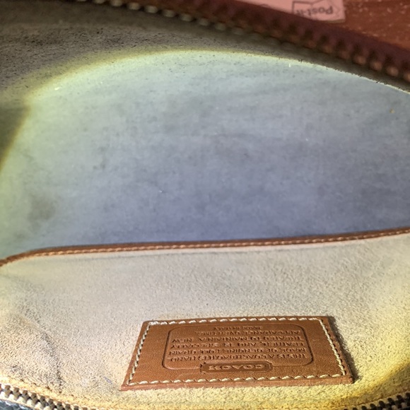 Coach Vintage Richmond bag #4209 made in Italy. Welcome reasonable offers - Picture 8 of 9
